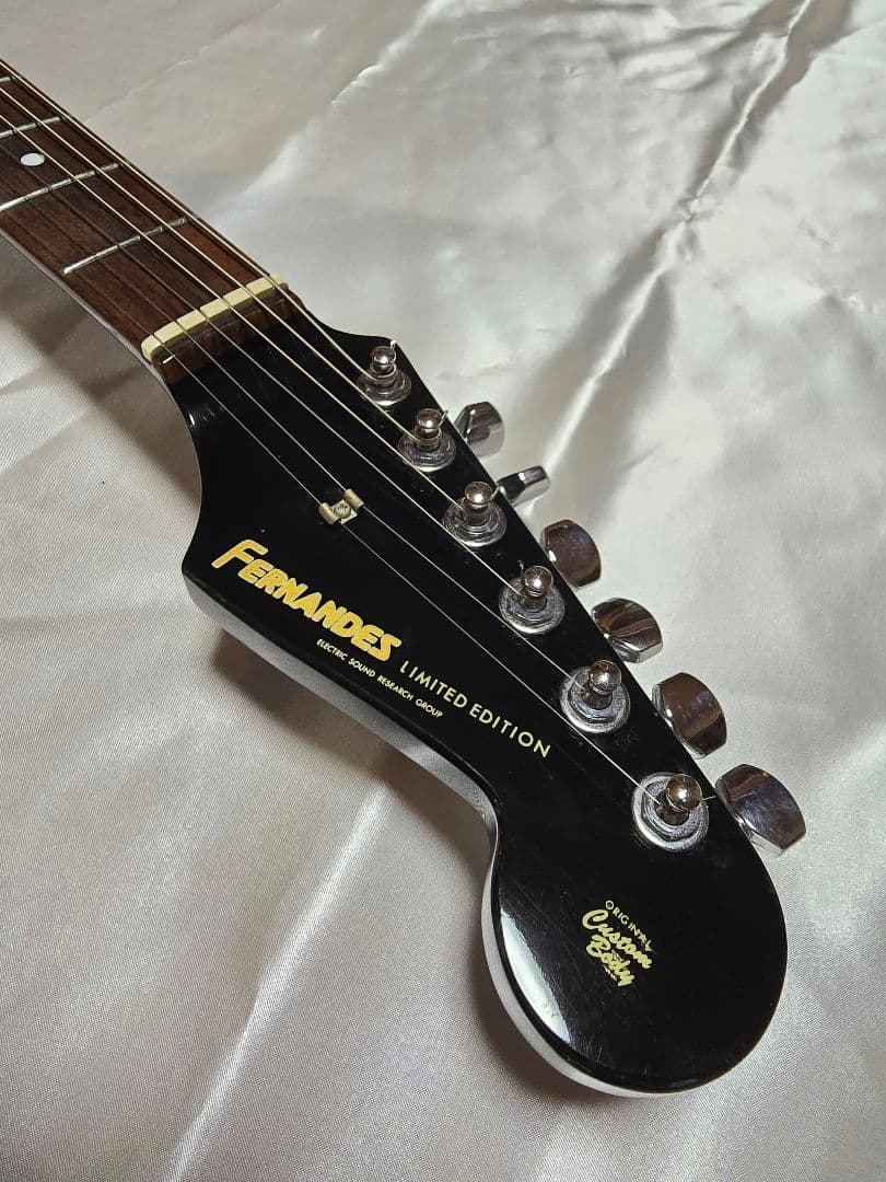 FERNANDES SSH-40 ストラト