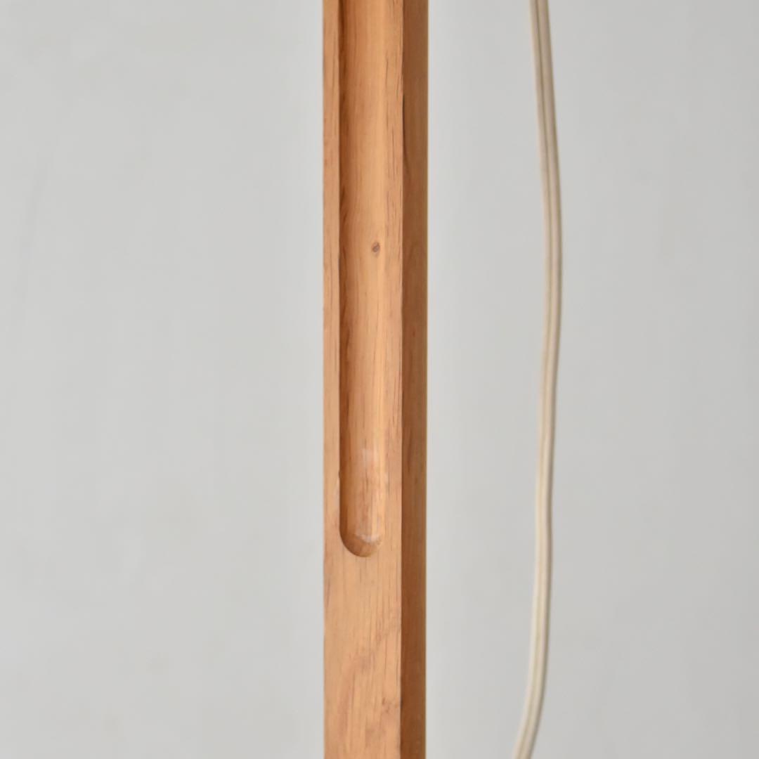 LE KLINT “model 325” フロアランプ