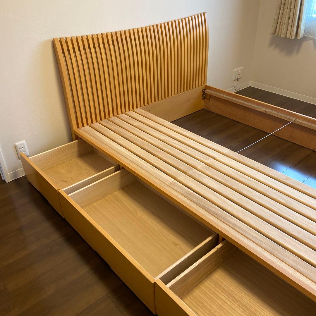 新品未使用　IDC大塚家具　ベッド　ダブルサイズ