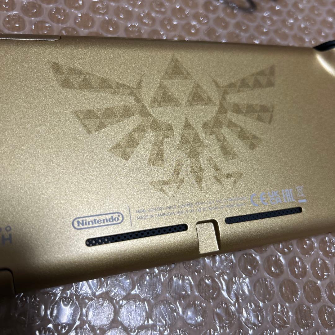 美品　Switch Switch Lite本体 ハイラルエディション