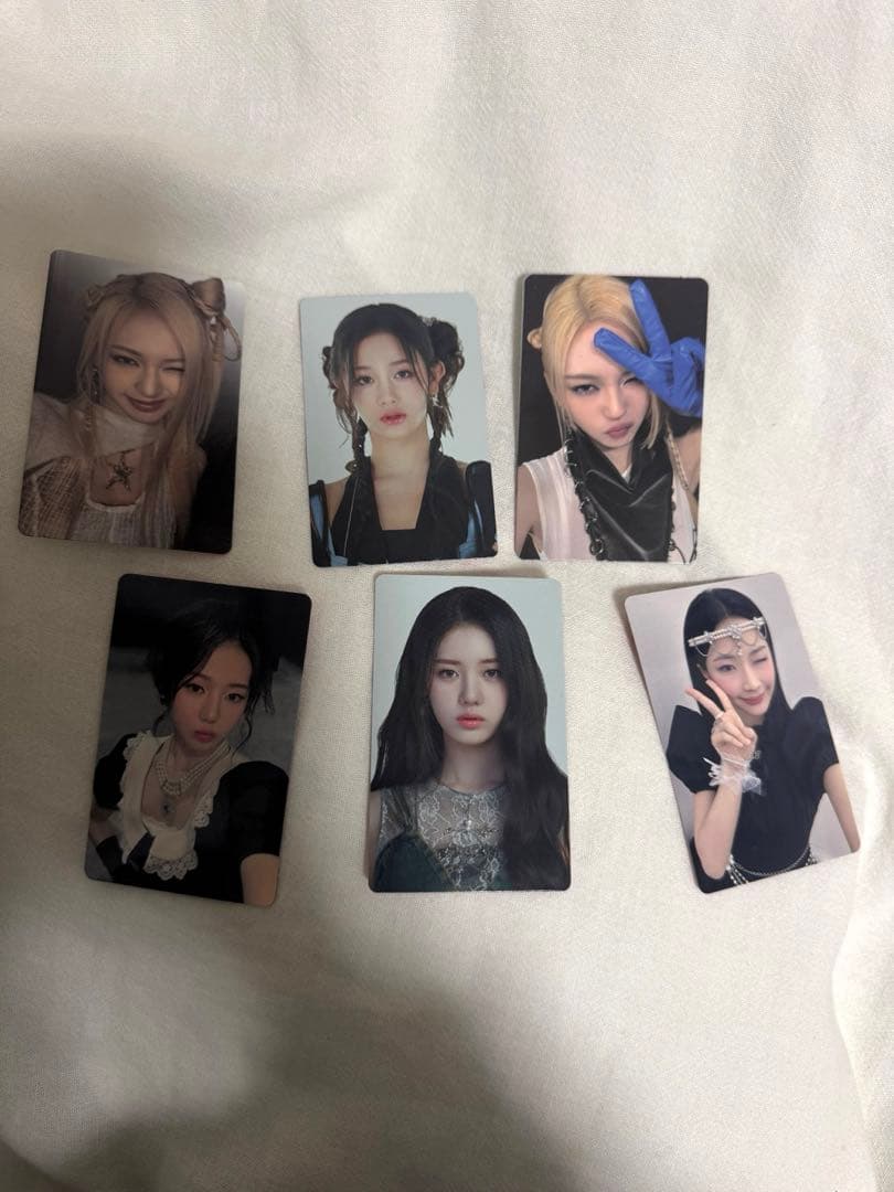 BABYMONSTER 【BATTER UPTシャツ】➕トレカ6枚 おまけ