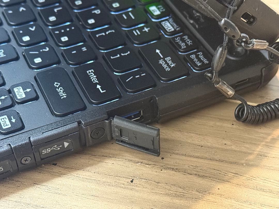 パナソニック 米国版 TOUGHBOOK CF-20 LTE USキー 訳アリ