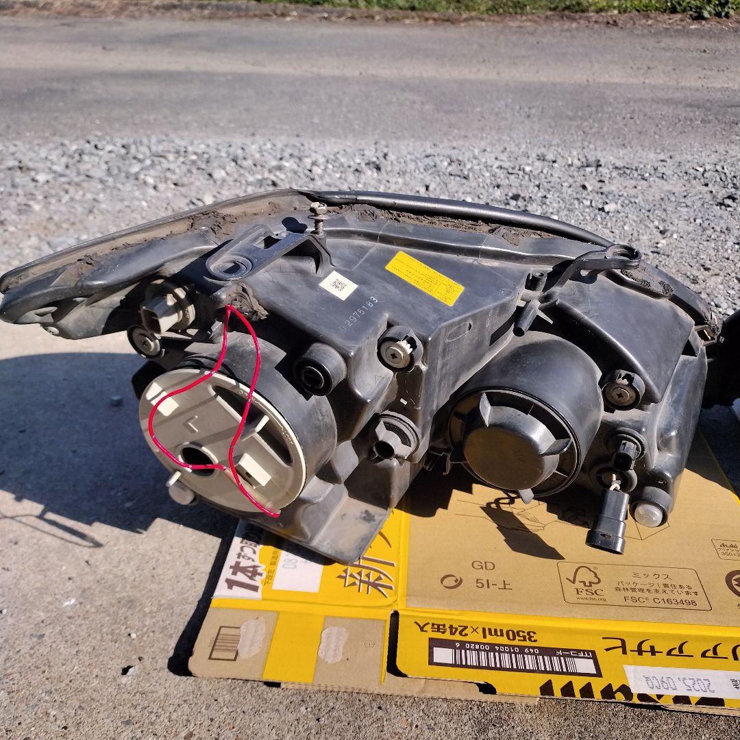 30 ハリアー 3連 ヘッドライト DEPO