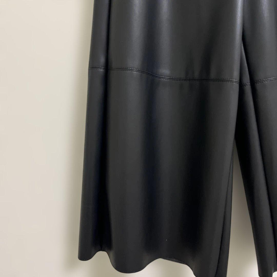 heve レザーパンツ