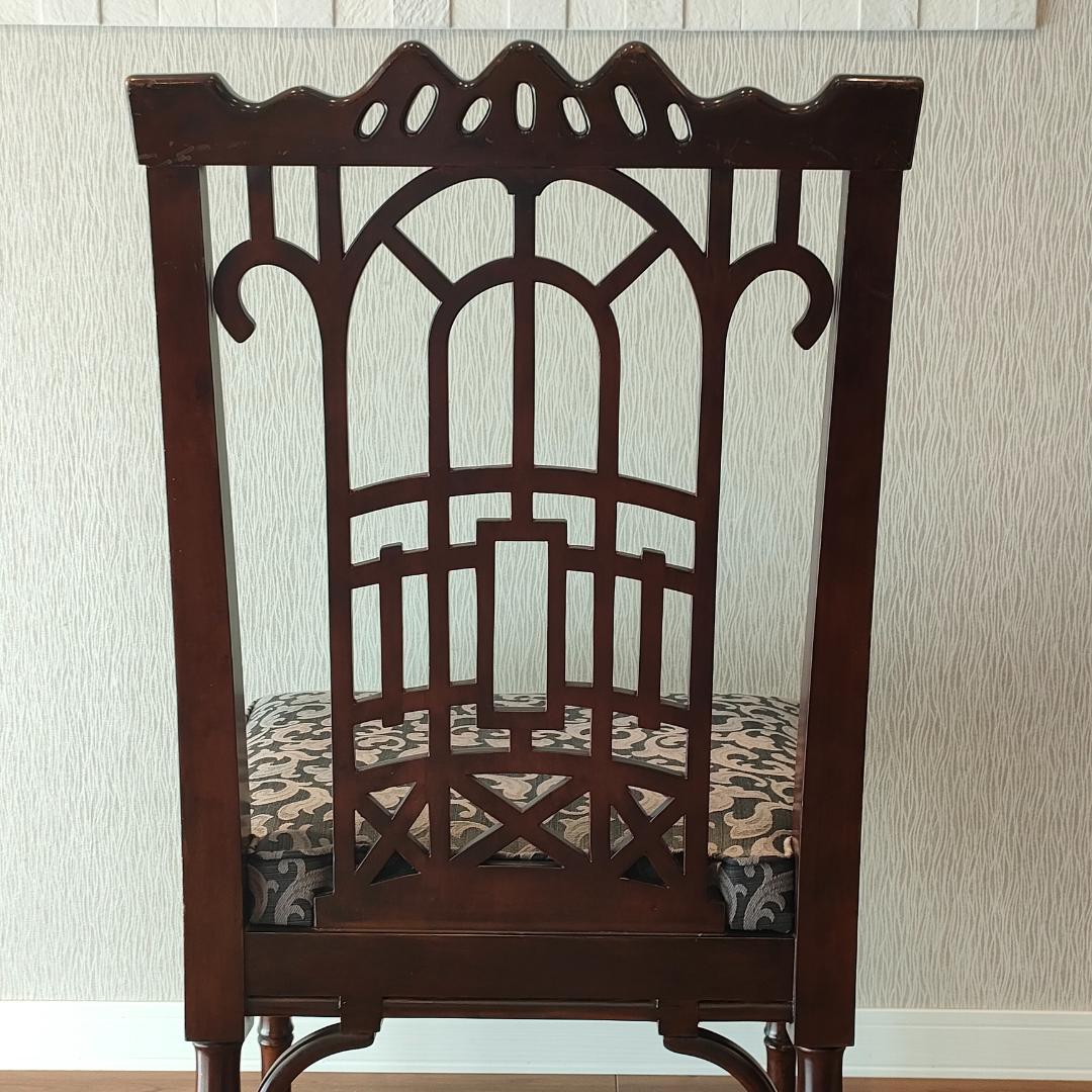 シノワズリ　ヴィンテージチェア　透かし彫り　リビングチェア①