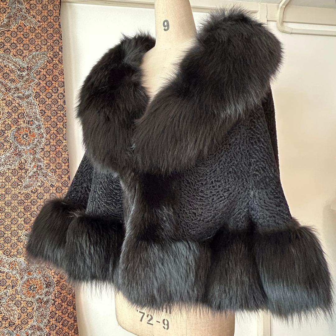 豪華！ベビーラムにFOXトリミングのケープマント　洋装にも和装にも