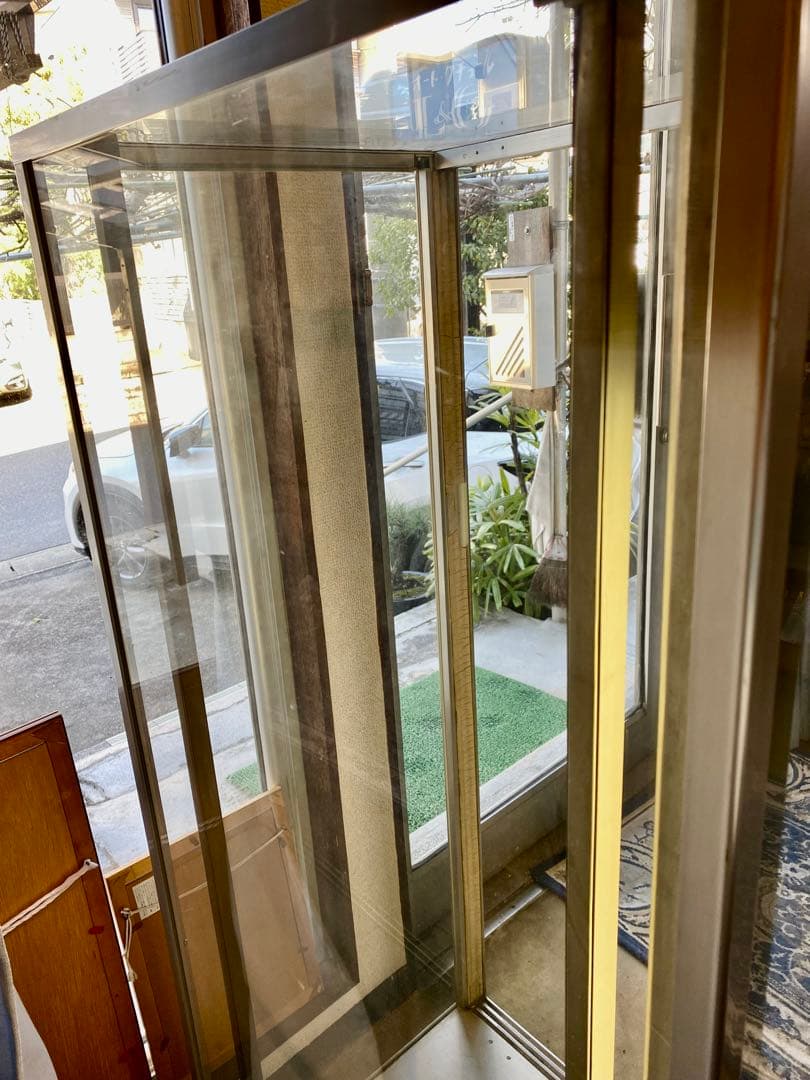 【昭和レトロ】照明付き　ガラスショーケース小　コレクションケース