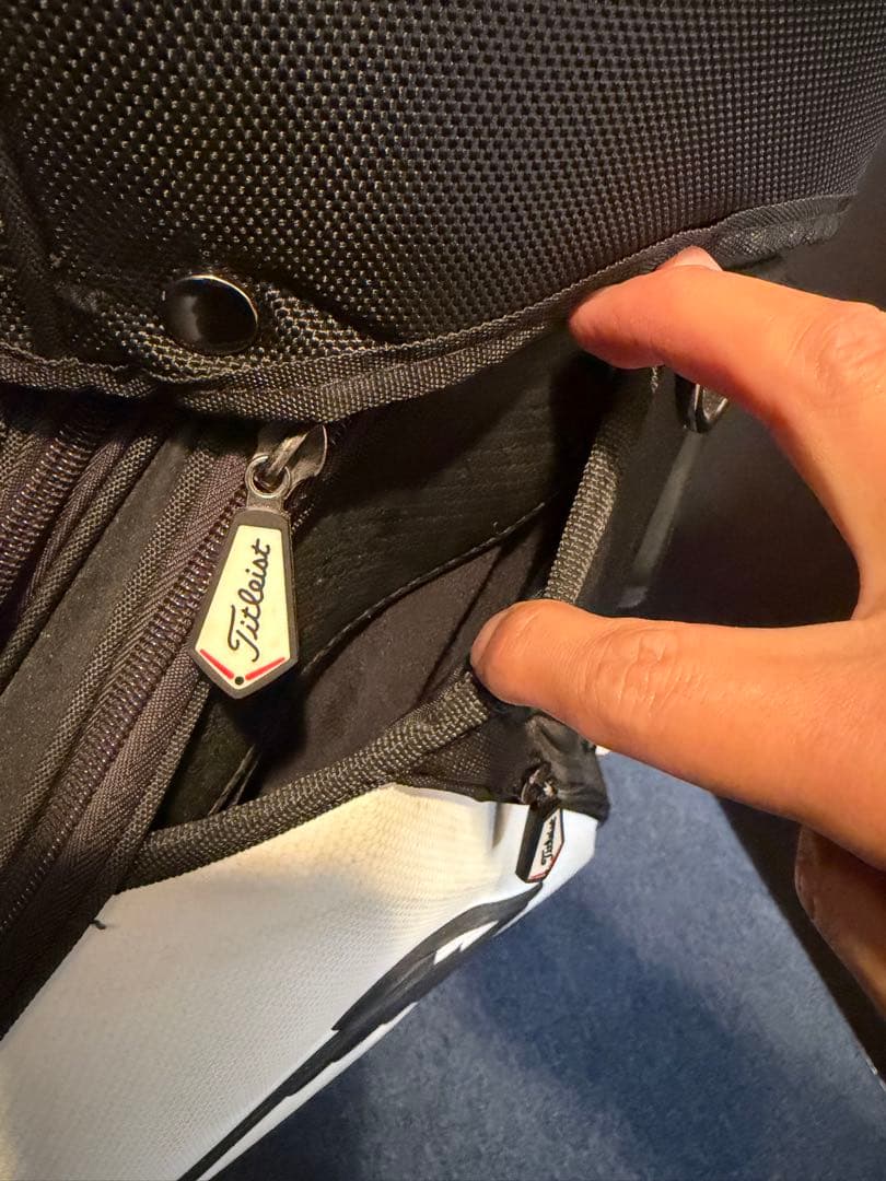 【1番人気】タイトリスト　ツアーキャディバッグ