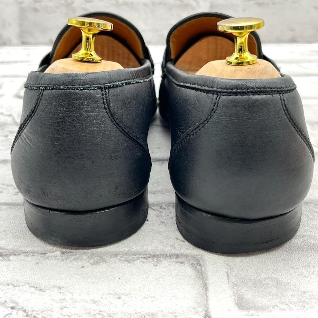 フェラガモ ローファー ガンチーニ ゴールド金具 ブラック レザー 25.5