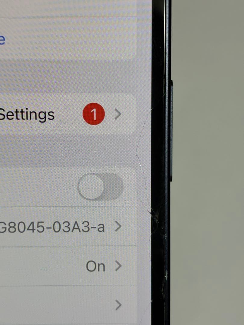 iPhone 12mini 64GB SIMフリー／83％／画面ヒビあり動作良好