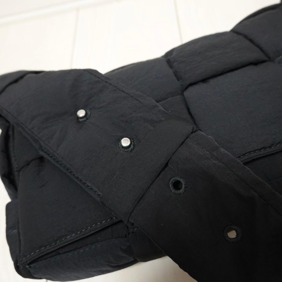 ボッテガヴェネタ パデッドテック カセット マキシイントレチャート　ブラック