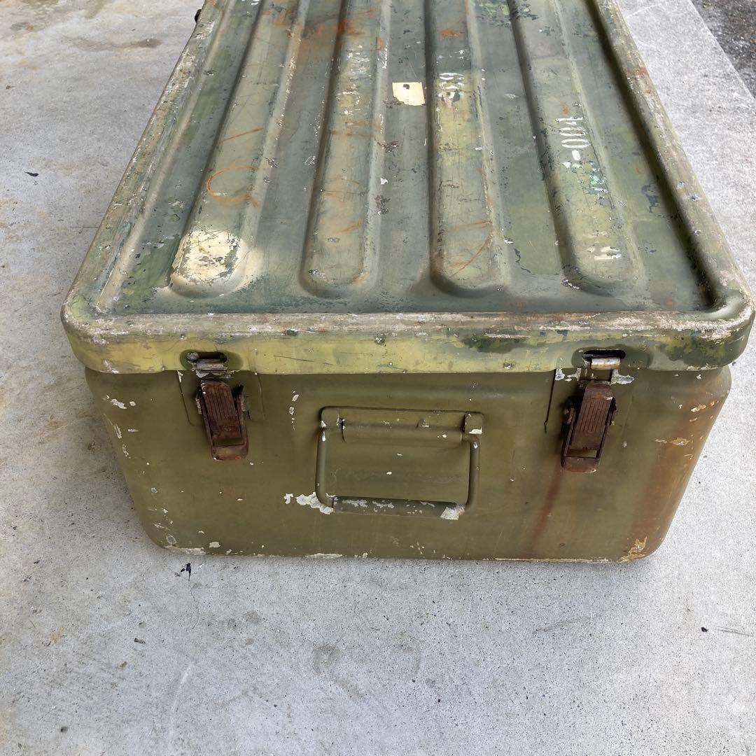 米軍　アルミコンテナ