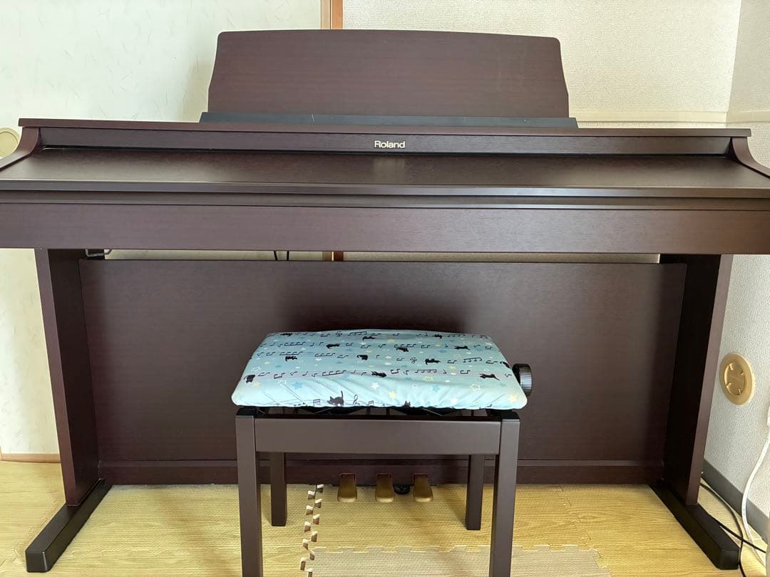 【送料込】ローランド 88鍵盤 電子ピアノ HP203