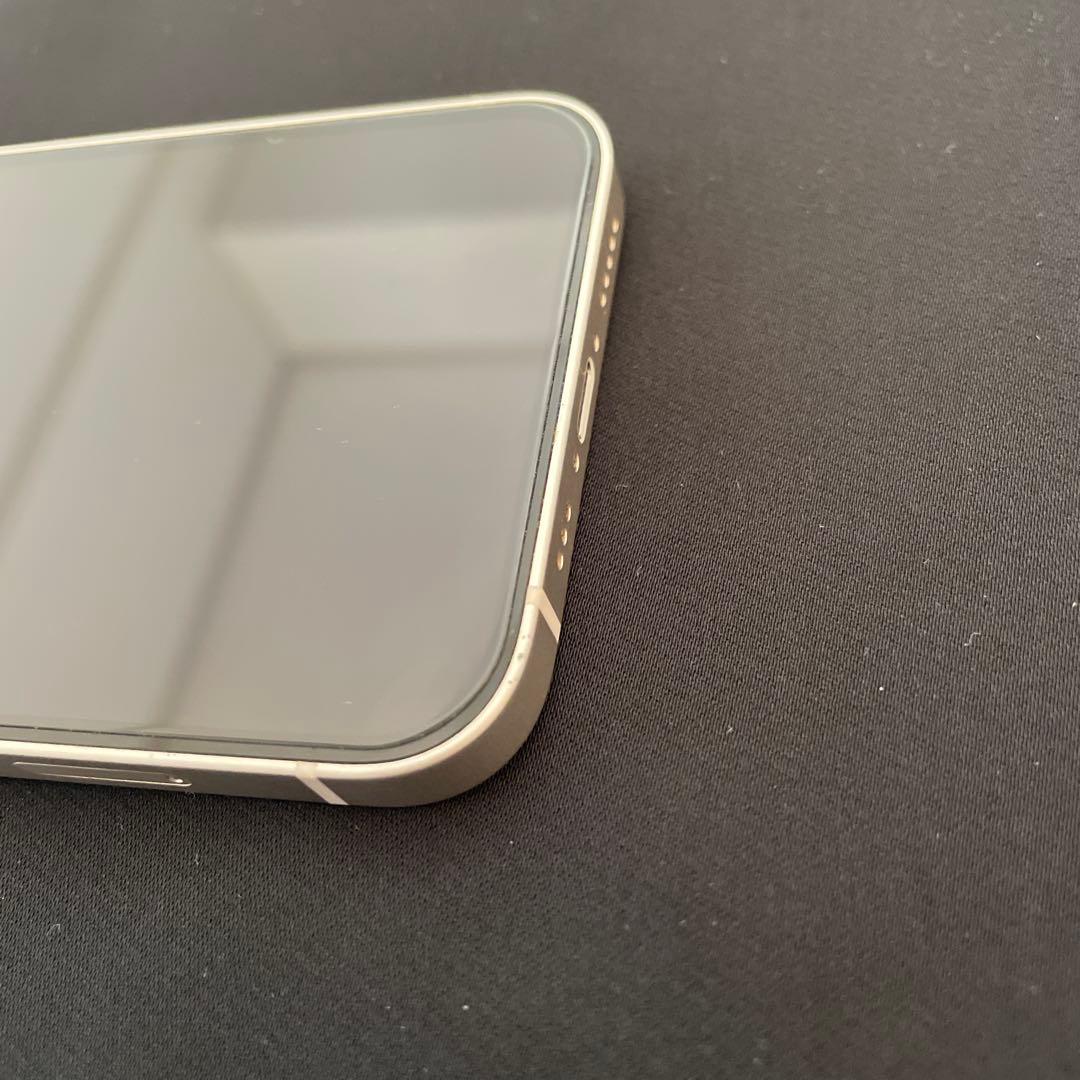 Apple iPhone 12 ホワイト 64GB SIMフリー　ケース付き