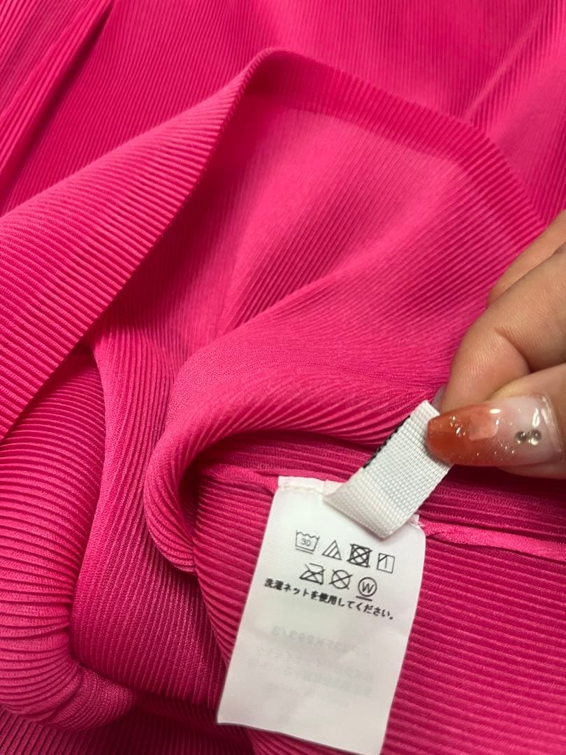 プリーツプリーズミストトップス　ピンク