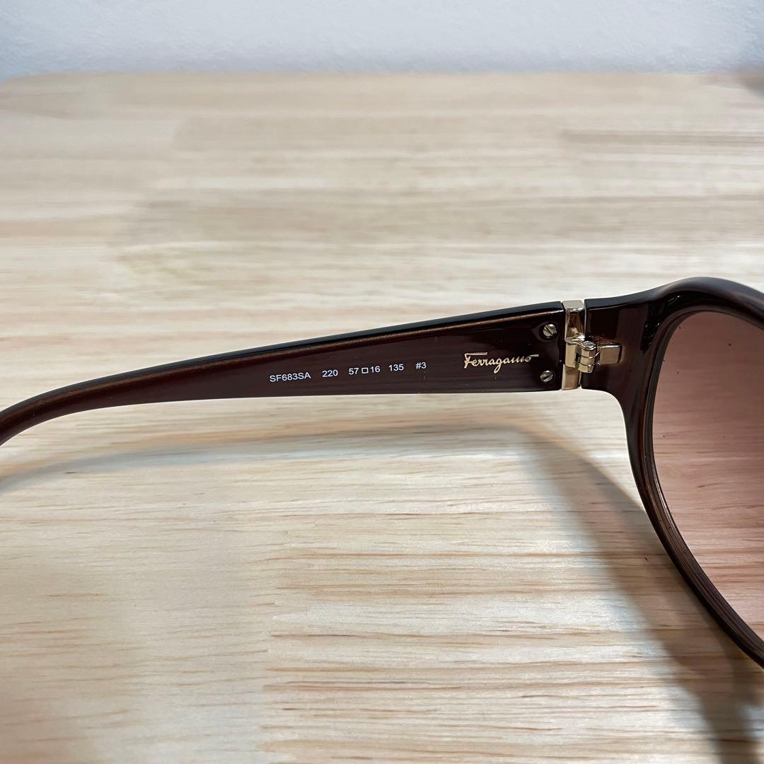 【美品】Ferragamo サングラス ブラウンレンズ フェラガモ