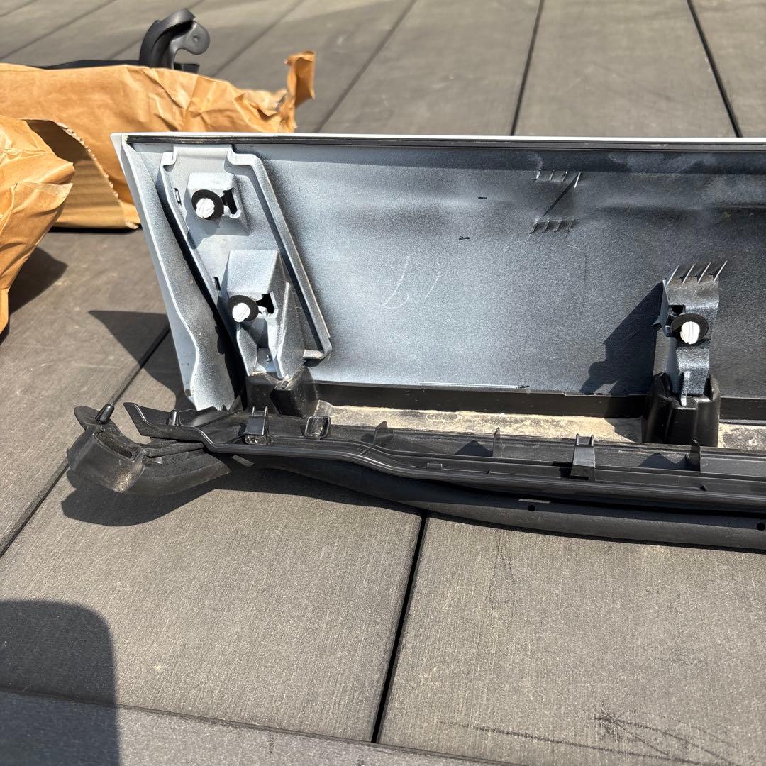 アルファード40 フロントマットガード左右 スライドマットガード左右(ジャンク)