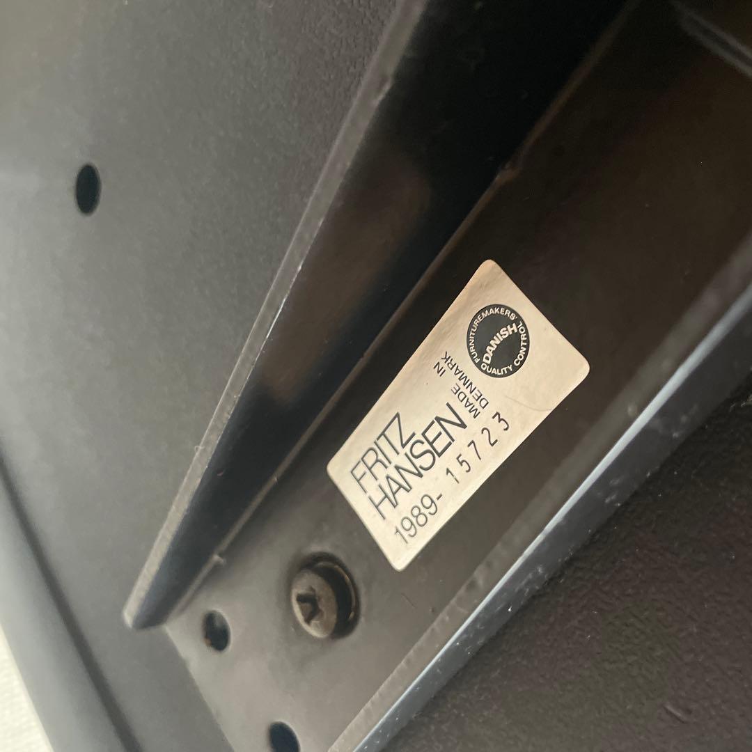 フリッツハンセン KEVI アーム チェア　FRITZ HANSEN 北欧