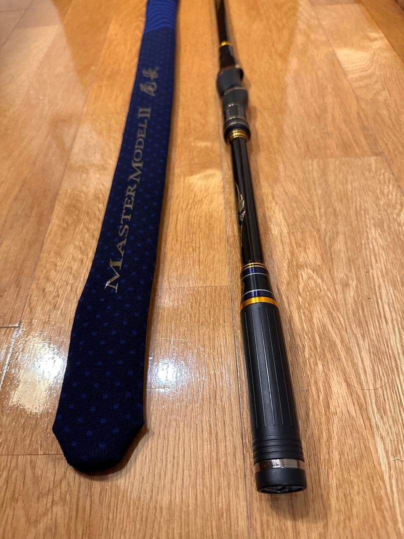 【美品】がまかつマスターモデル2尾長MH-50