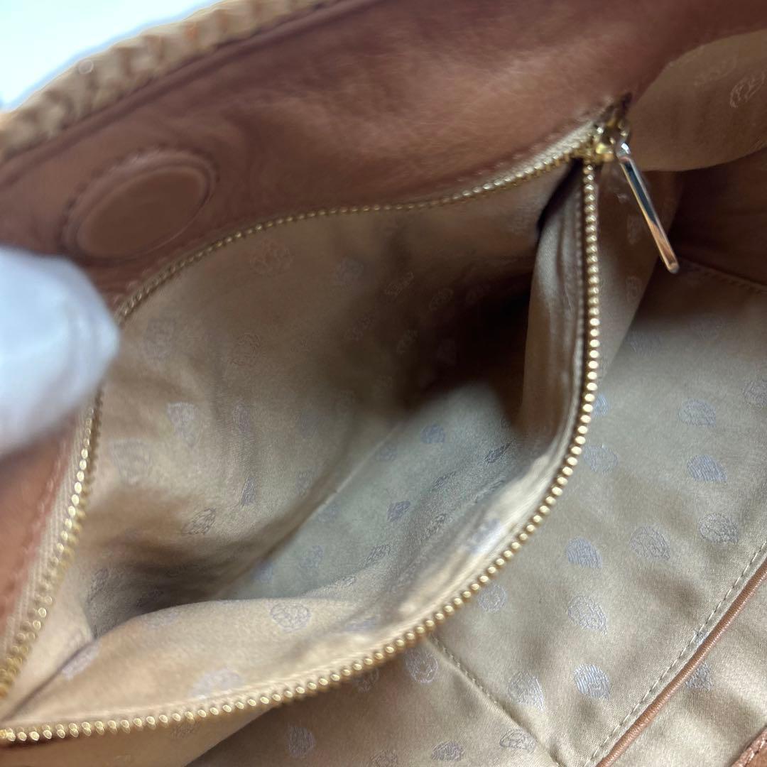 【美品】 ヘレンカミンスキー ラフィア カゴバッグ チャーム　トートバッグ　金具