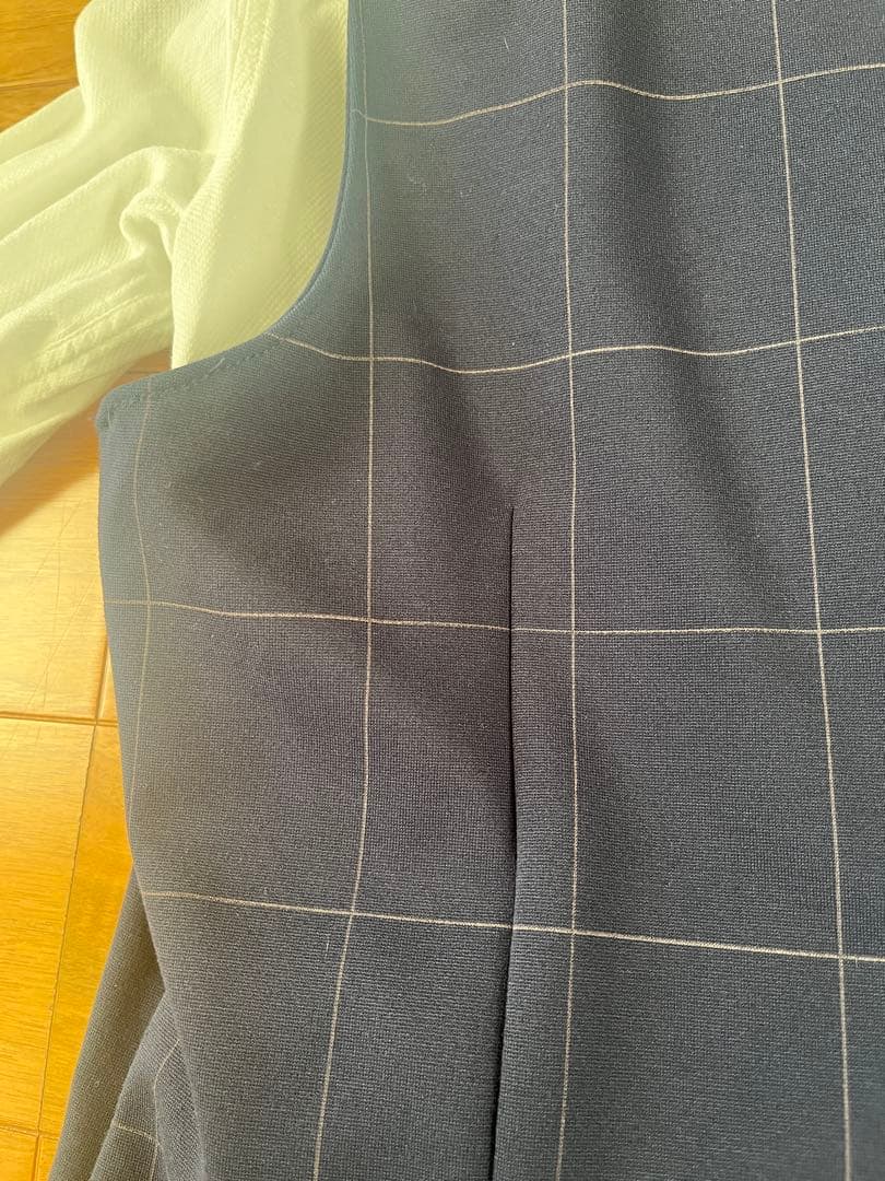 早い者勝ち！ZARA スーツ　ベスト付き　1万円