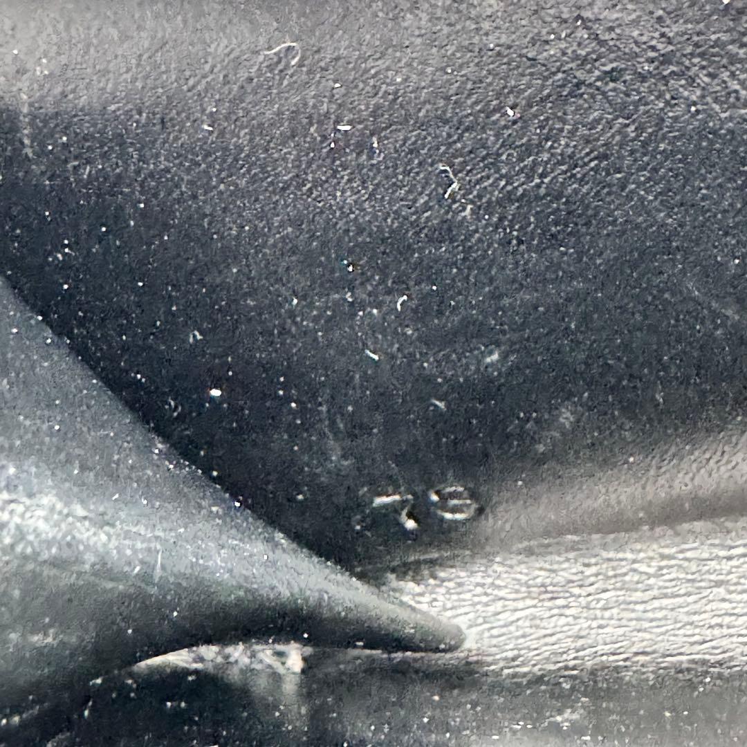 美品✨PRADA プラダ　ケース　ネイビー　キルティング　ナイロン