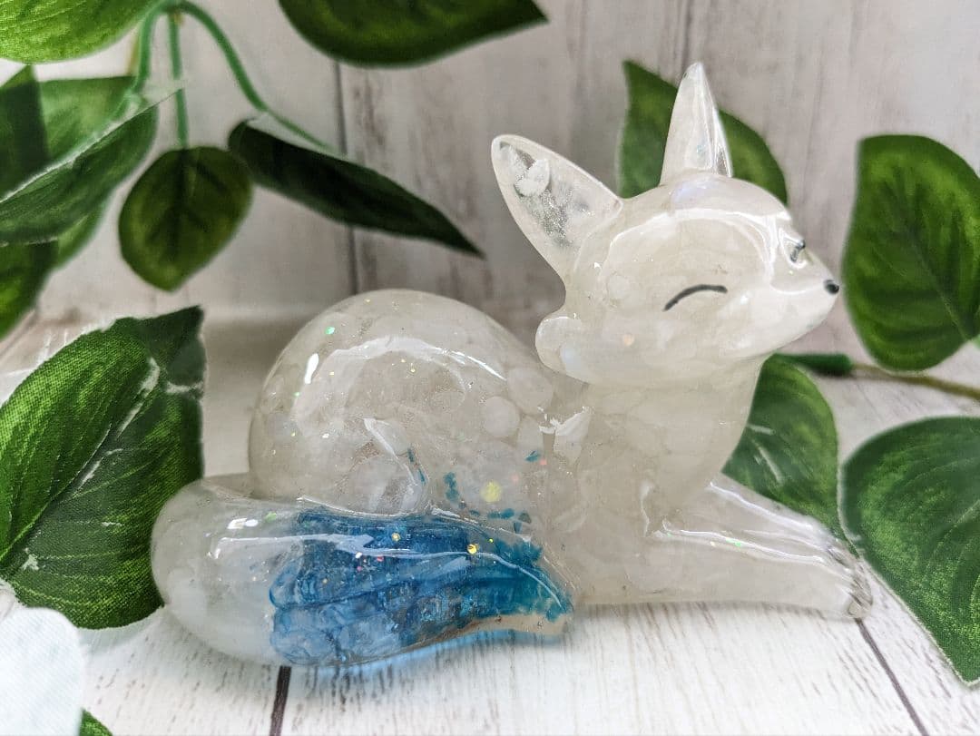 【Milky】虹色しっぽ！シトリンのきつねさん形オルゴナイト☆他２点