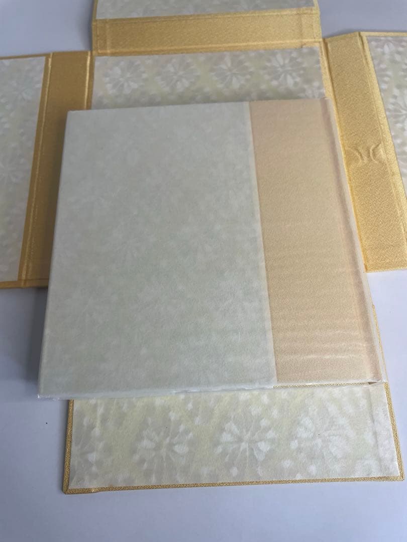 非売　特装品　金織布外函　つれづれ随想　私の説話集　珍しい創価学会贈呈本池田大作