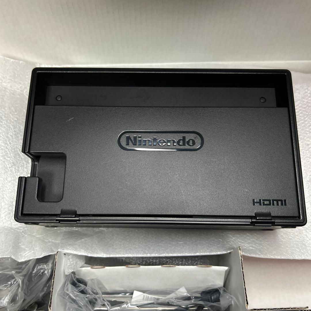 F*T様 美品　バッテリー強化版　ニンテンドーSwitch