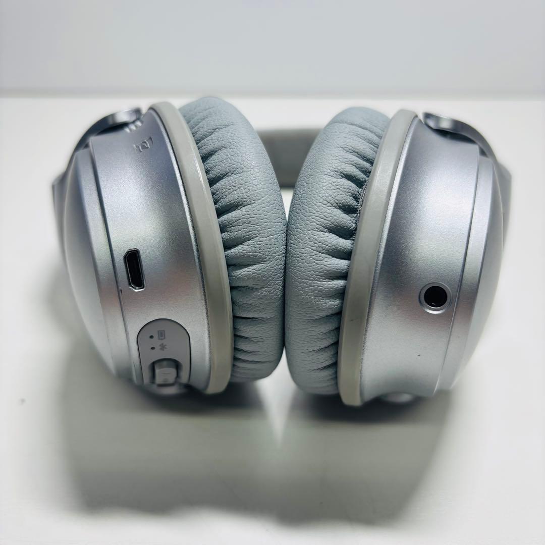 【廃盤品】BOSE Quiet Comfort 35 シルバー