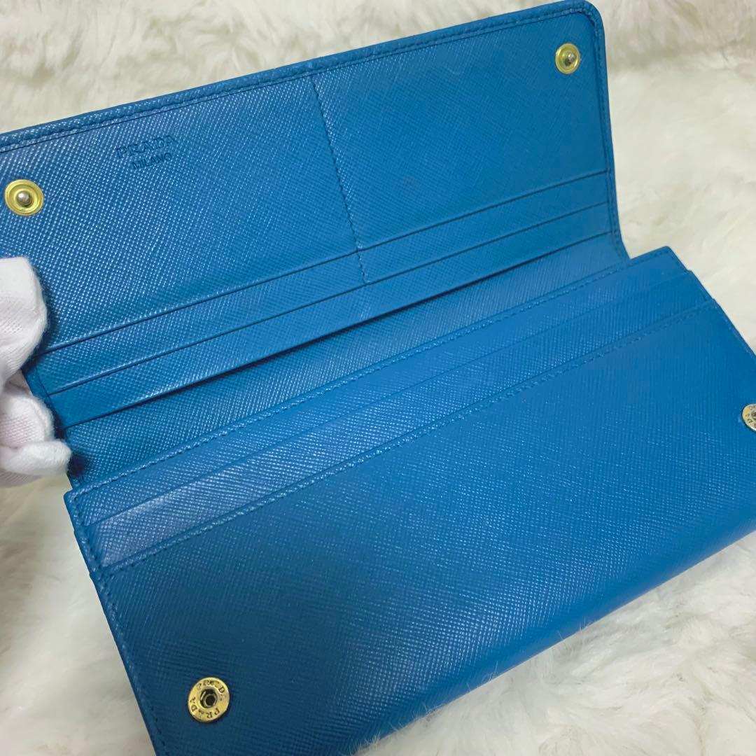 美品！PRADA サフィアーノ　メタルロゴ　ブルー系　レディース　長財布