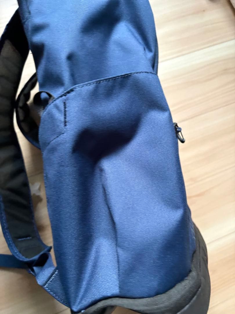 ミッドナイトネイビー　ナイキ ヴァシティ エリート バックパック（32L）