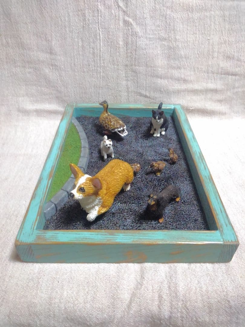 木彫りのコーギー（制作中）