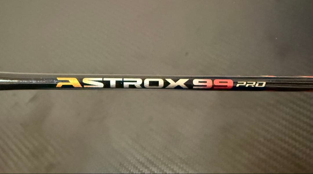 ヨネックス　アストロクス99Pro