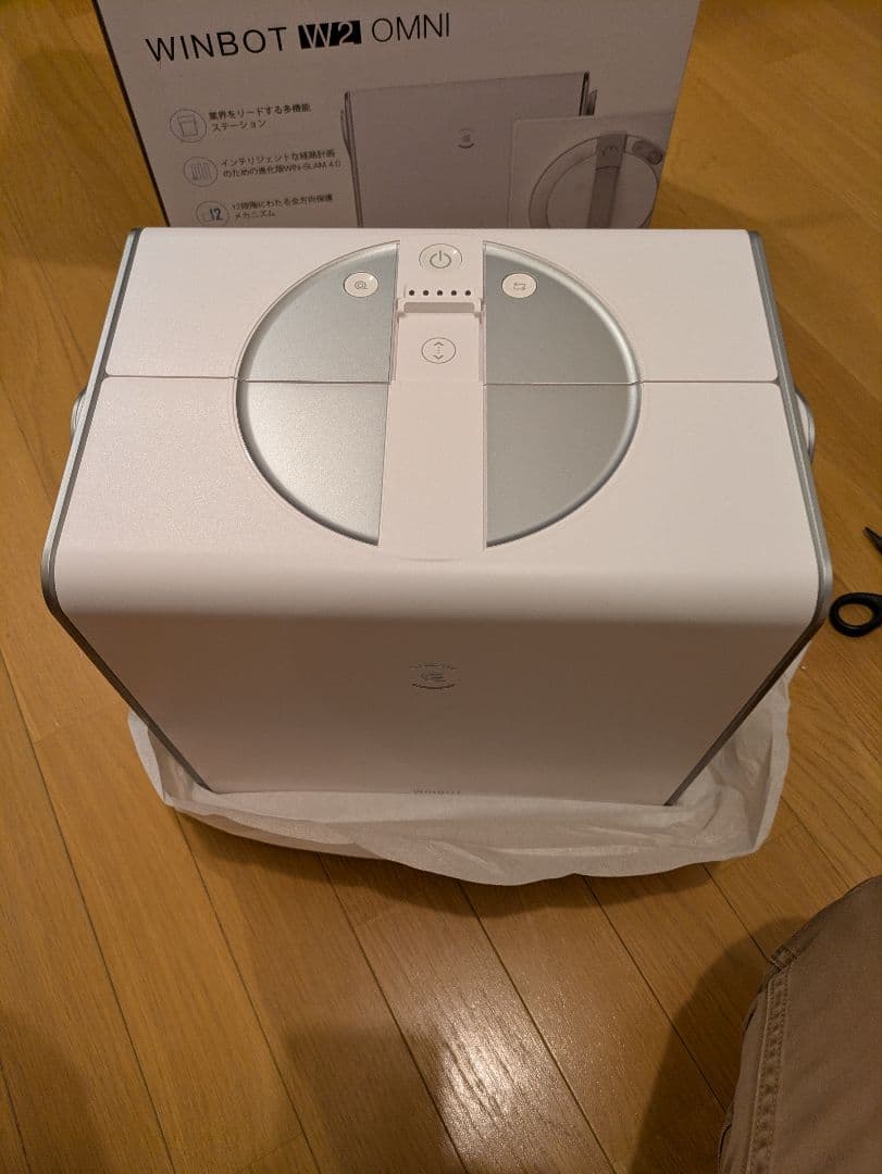 ECOVACS WINBOT W2 OMNI 本体