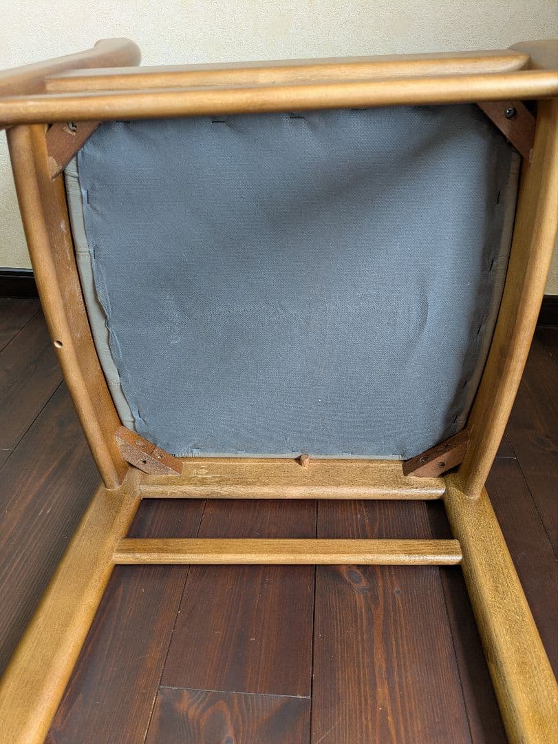 カリモク★ダイニングチェア★2脚セット★レトロモダン★送料無料　①②