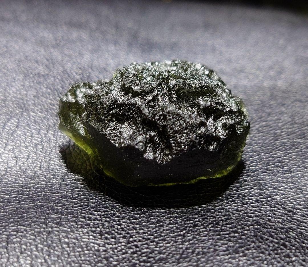 モルダバイト 12.7g 原石 Moldavite ⭐