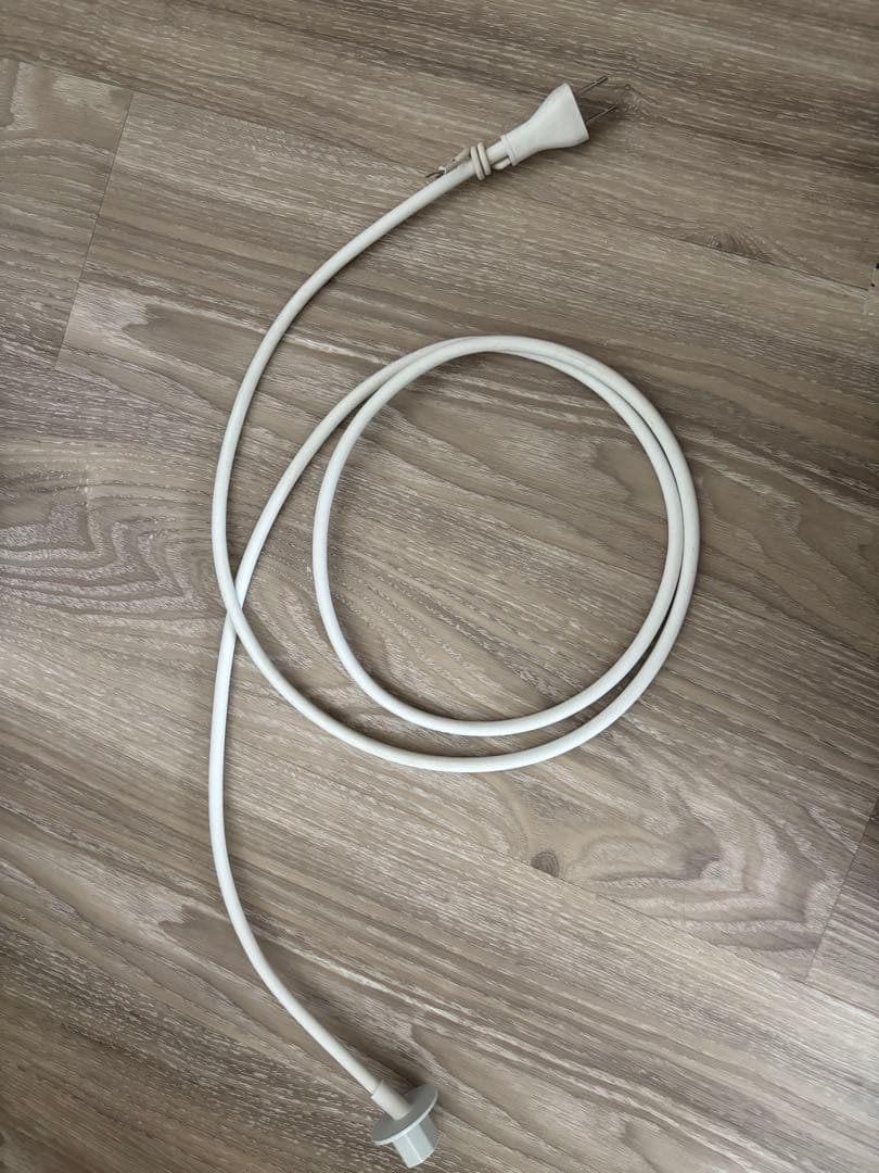 iMac Retina 4K 21.5インチ Late 2015