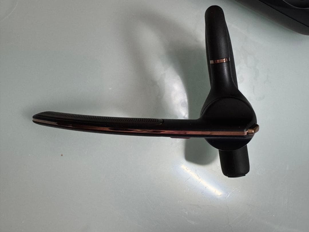 poly Voyager Legend 50 UC ワイヤレスヘッドセット