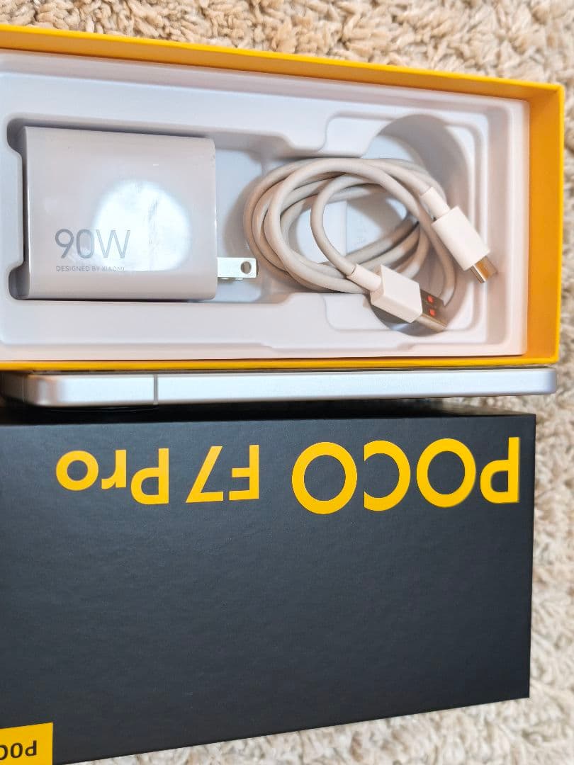 POCO F7 Pro シルバー 12GB RAM 256GB ROM