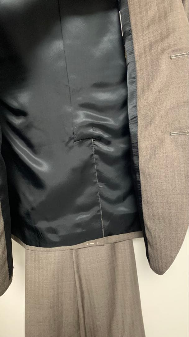 新品未使用　Loro Piana ロロピアーナ製生地 ベージュ　スーツ