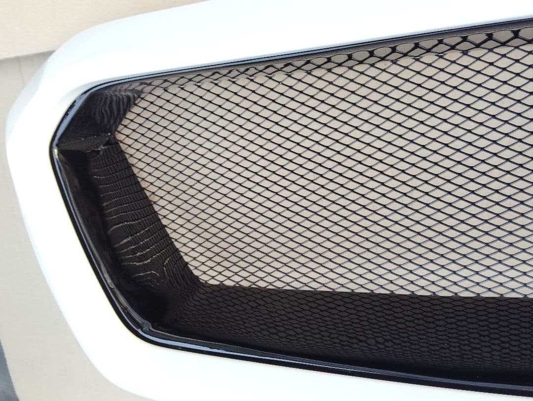 スバル　レヴォーグVM系前期型フロントグリル