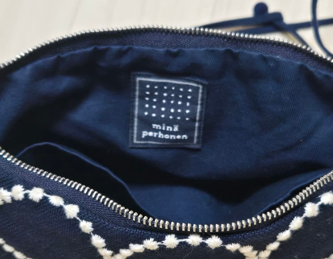 mina perhonenミナペルホネン　ショルダーバッグ