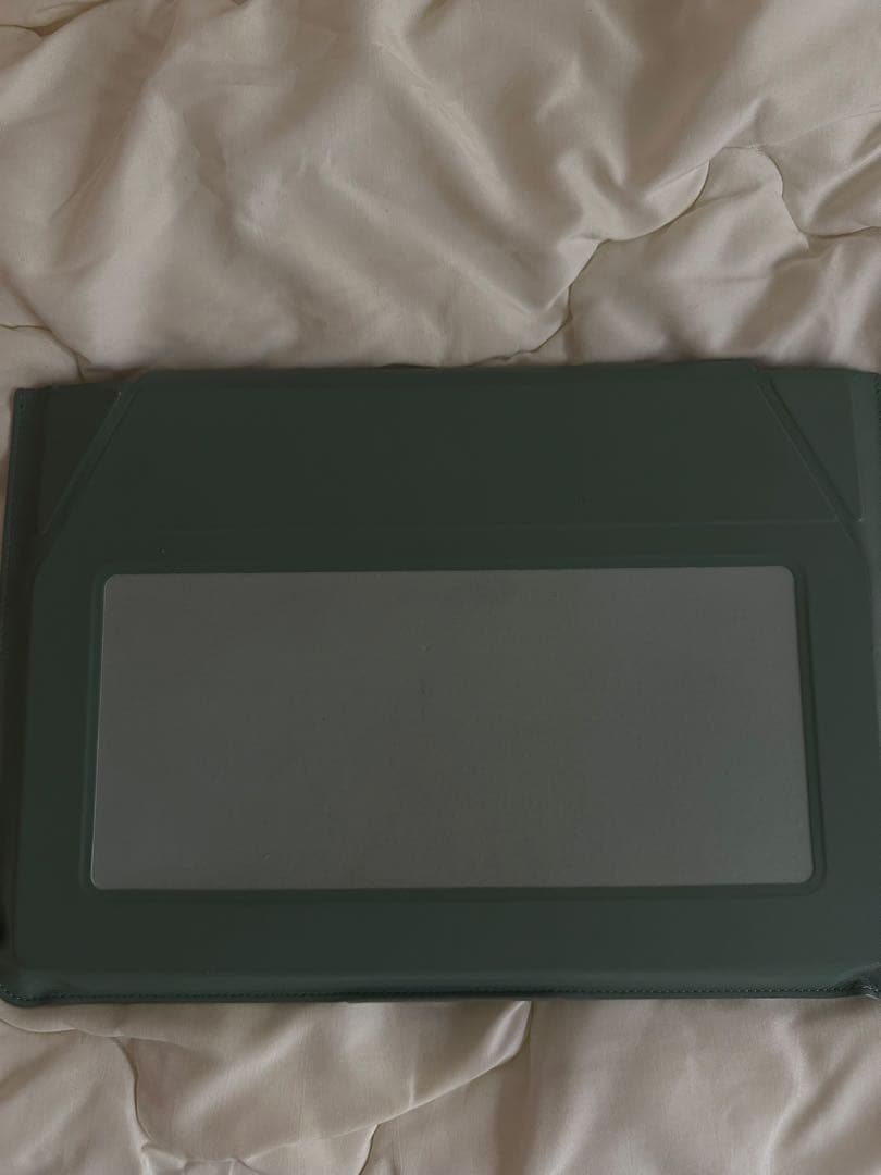 《値下げ中&値下げ交渉》MacBook Air M2ミッドナイト【即購入&配送】