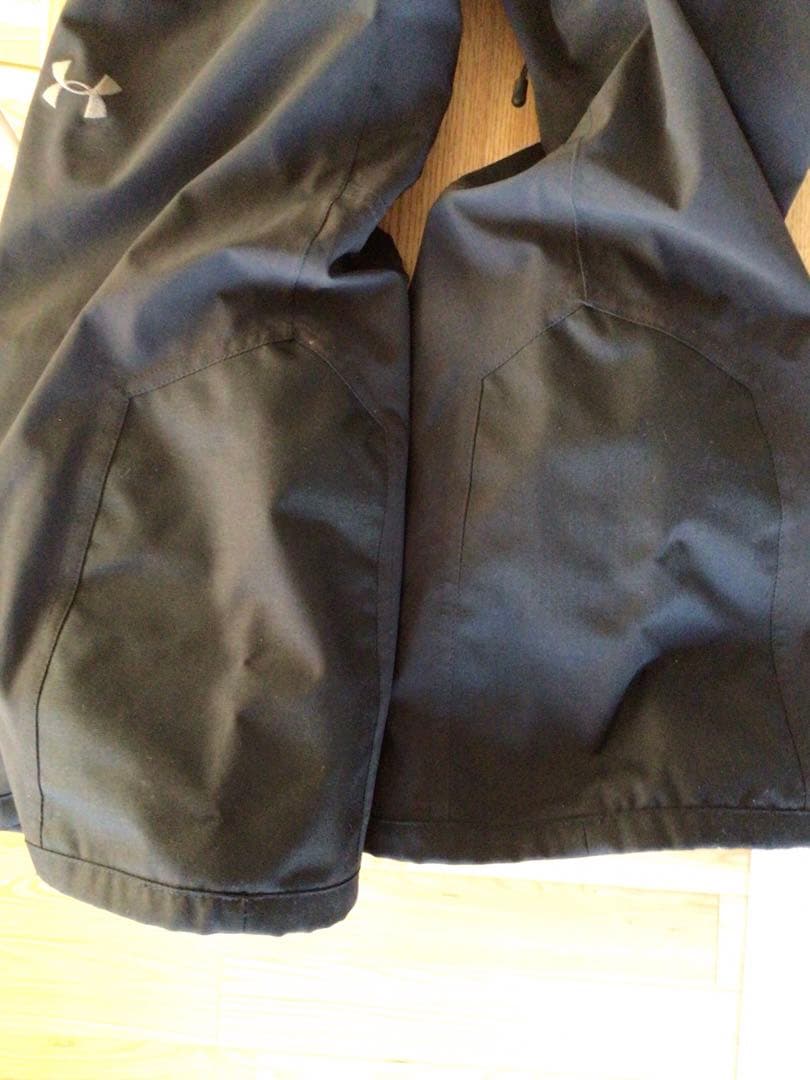 ⚠️アンダーアーマー　スノーパンツブラック　サイズMD新古品