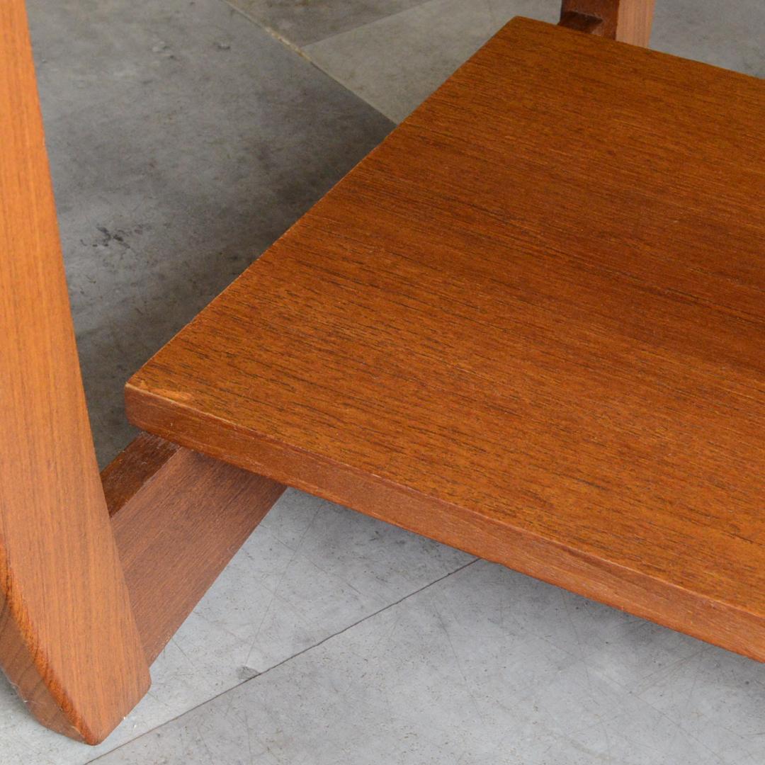 イギリスヴィンテージ ミッドセンチュリー チーク ローテーブル コーヒーテーブル