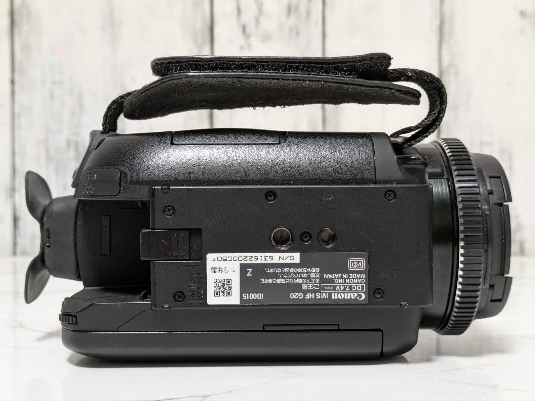 Canon　iVIS HF G20