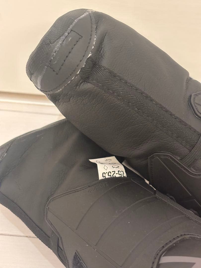 【新品】スキーブーツインナー　ラング、ロシニョール　25.5cm