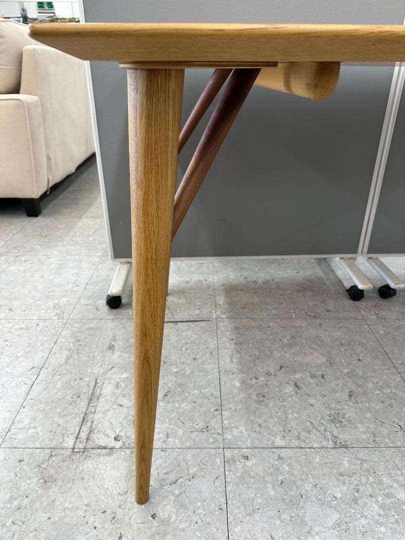 日進木工　ダイニングテーブル　WOT-681　ブラウン