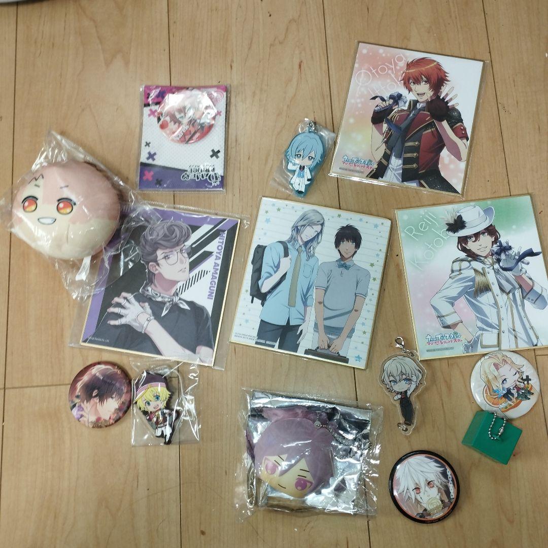 箱込6kg以上　約420点　ゲーム　キャラクターグッズ　まとめ売り　缶バッジ